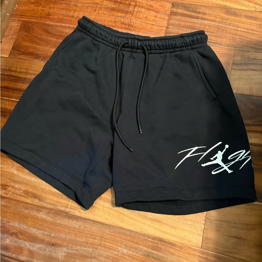 Nike Air Jordan Black Fleece Shorts Men’s Medium Jumpman Graphic Athletic (0469)
